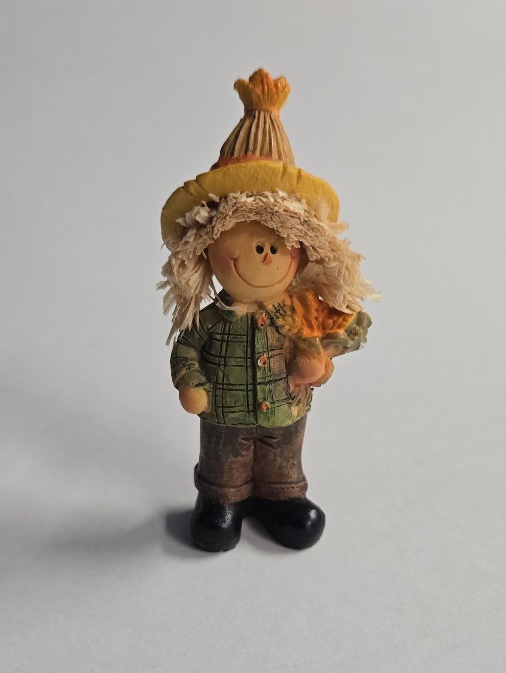 Made In China Fall Harvest Scarecrow Figurine EUC 3"